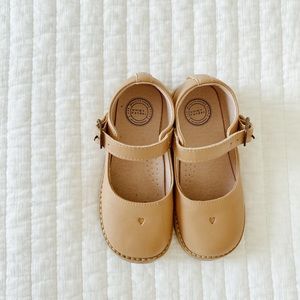 Girl shoes (Mary Jane) size 11